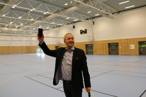 Problemet med dårlig dekning i hallen er snart løst!